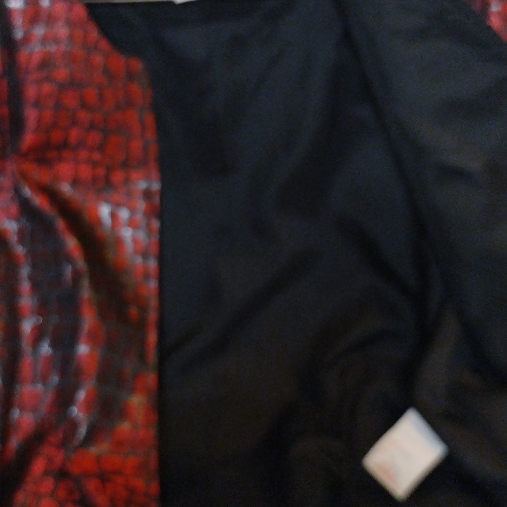 Women's Metallic Red & Black with Shimmer Blazer / Jacket - Picture 6 of 7